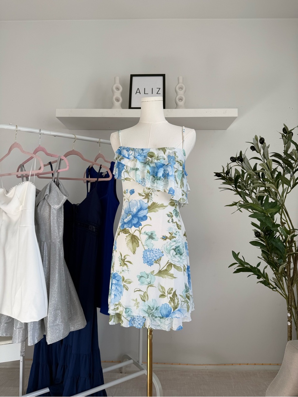 Floral Ruffle Mini Dress - Picture 6 of 9
